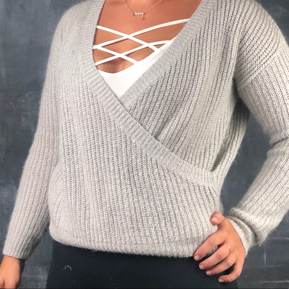 Grey wrap sweater H&M divided xs cozy v neck